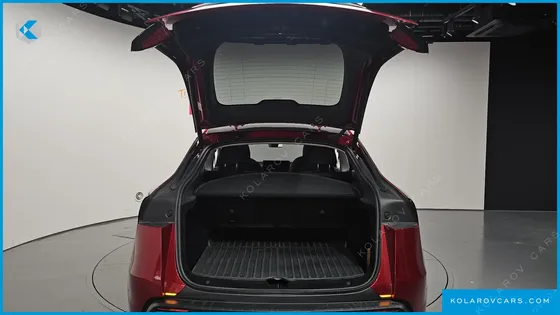 TESLA MODEL Y RWD
