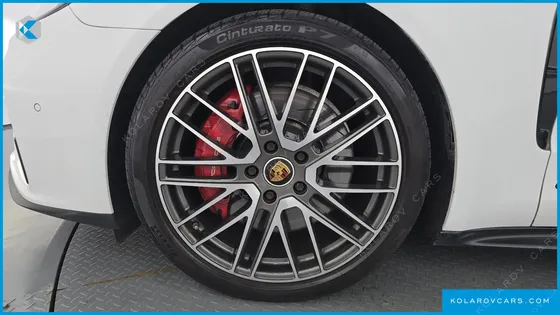 PORSCHE PANAMERA 4.0 GTS