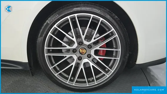 PORSCHE PANAMERA 4.0 GTS