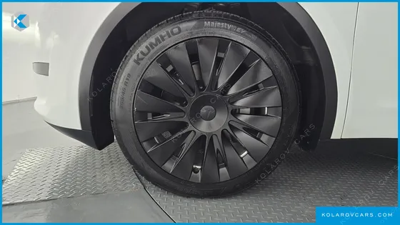 TESLA MODEL Y RWD