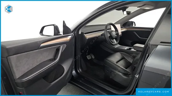 TESLA MODEL Y RWD