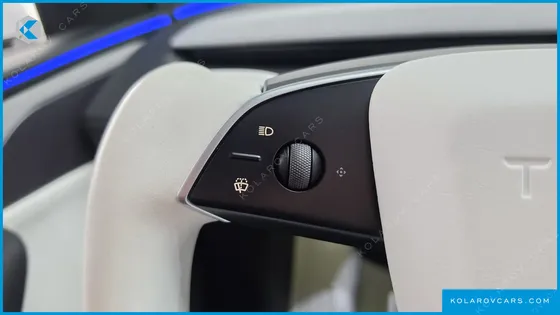 TESLA MODEL Y PREMIUM LONG RANGE AWD