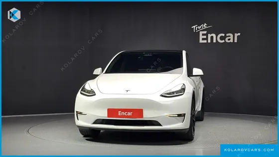 TESLA MODEL Y STANDARD RANGE RWD