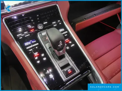 PORSCHE PANAMERA 4.0 TURBO