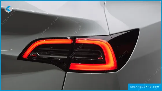 TESLA MODEL Y RWD