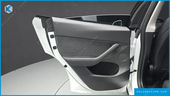 TESLA MODEL Y RWD