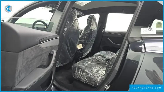 TESLA MODEL Y L LONG RANGE AWD