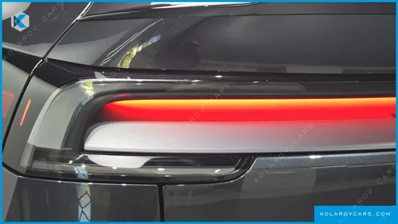 TESLA MODEL Y L LONG RANGE AWD