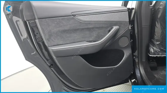 TESLA MODEL Y L LONG RANGE AWD
