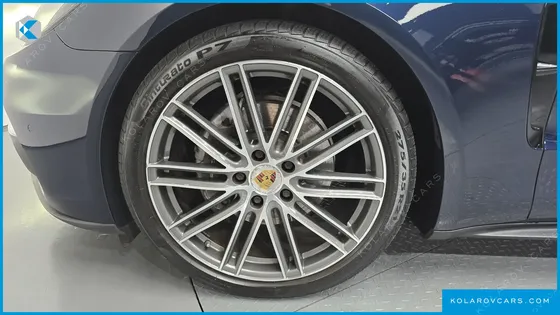PORSCHE PANAMERA 3.0 AWD