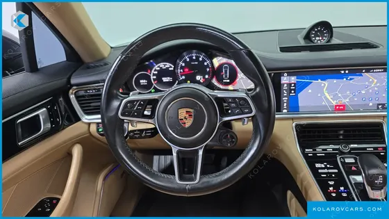 PORSCHE PANAMERA 3.0 AWD