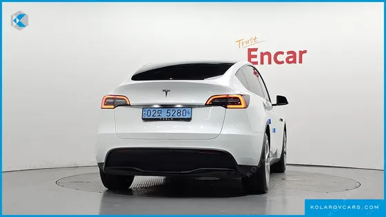 TESLA MODEL Y RWD