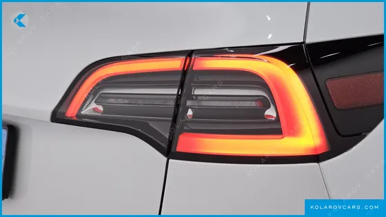 TESLA MODEL Y RWD
