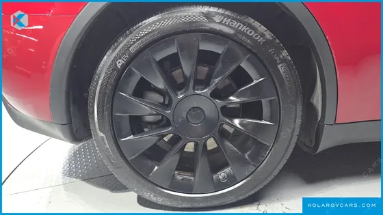TESLA MODEL Y LONG RANGE AWD