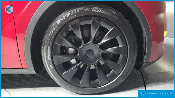 TESLA MODEL Y LONG RANGE AWD