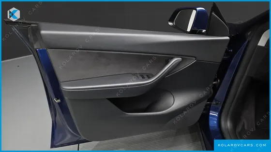 TESLA MODEL Y STANDARD RANGE RWD