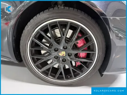 PORSCHE PANAMERA 4.0 TURBO