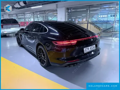 PORSCHE PANAMERA 4.0 TURBO