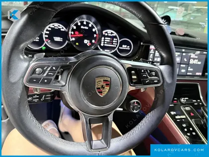 PORSCHE PANAMERA 4.0 TURBO