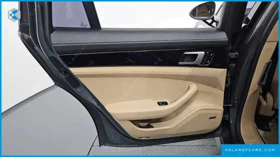 PORSCHE PANAMERA 3.0 AWD