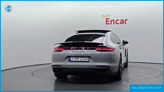 PORSCHE PANAMERA 4.0 TURBO