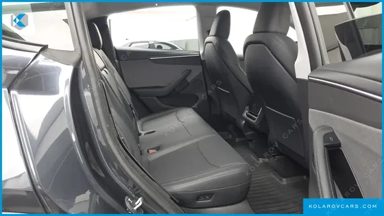 TESLA MODEL Y RWD