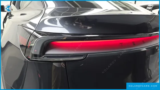 TESLA MODEL Y RWD