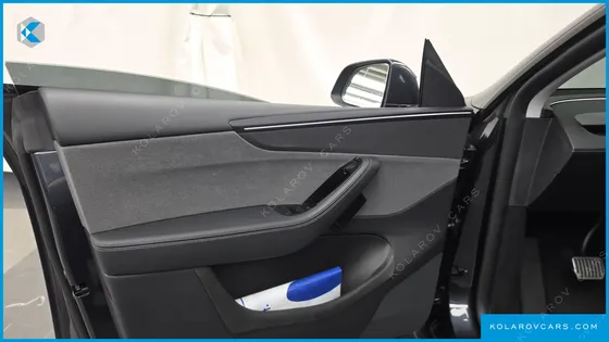 TESLA MODEL Y RWD