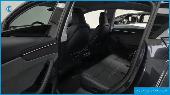 TESLA MODEL Y RWD