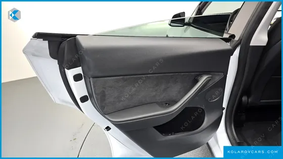 TESLA MODEL Y RWD