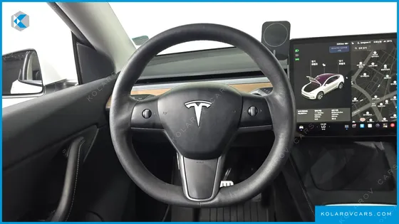 TESLA MODEL Y LONG RANGE AWD