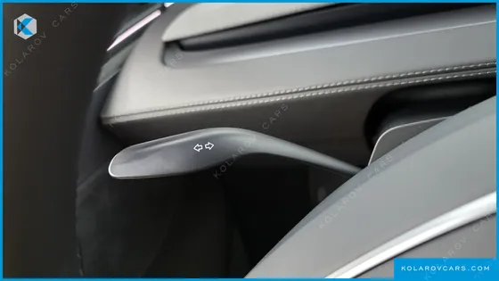 TESLA MODEL Y PREMIUM LONG RANGE AWD