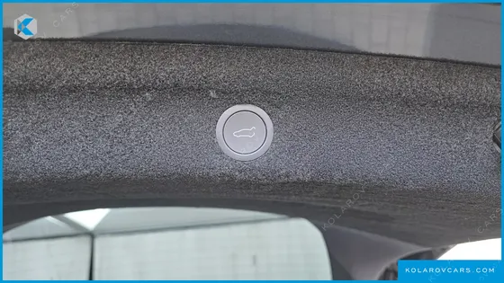 TESLA MODEL Y PREMIUM LONG RANGE AWD
