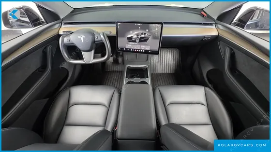 TESLA MODEL Y LONG RANGE AWD