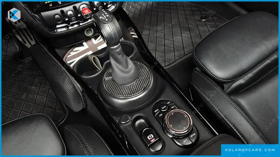MINI CLUBMAN UNTIED SUIT EDITION