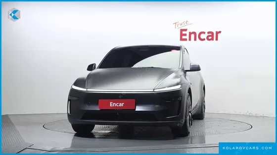 TESLA MODEL Y RWD
