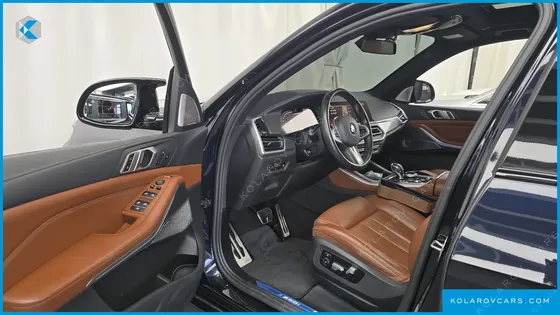 BMW X5 M50I