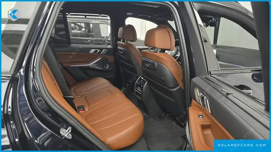 BMW X5 M50I