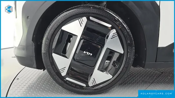 KIA EV3 STANDARD 2WD