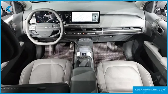 KIA EV3 STANDARD 2WD