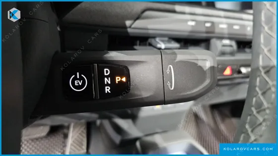 KIA EV3 STANDARD 2WD
