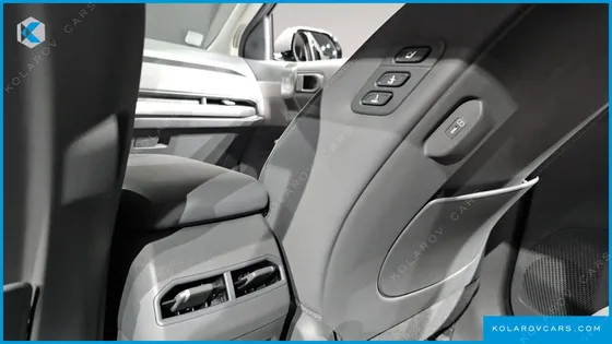 KIA EV3 STANDARD 2WD