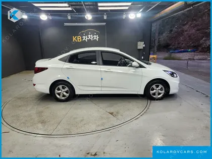 HYUNDAI ACCENT DIESEL 1.6 VGT PREMIER
