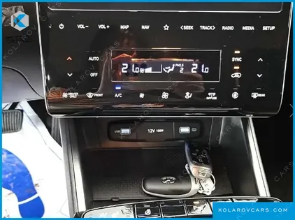 HYUNDAI TUCSON PREMIUM 2WD