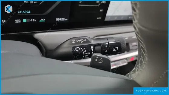 KIA EV3 STANDARD 2WD