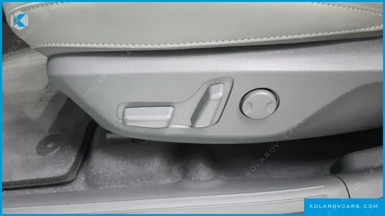 KIA EV3 STANDARD 2WD