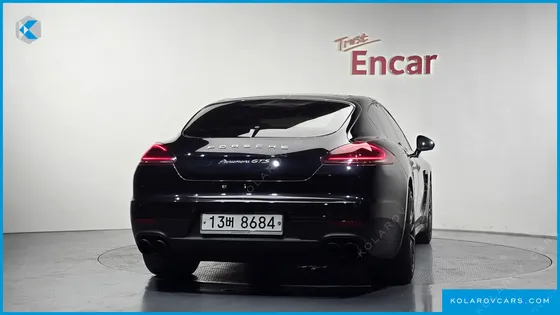 PORSCHE PANAMERA 4.8 GTS