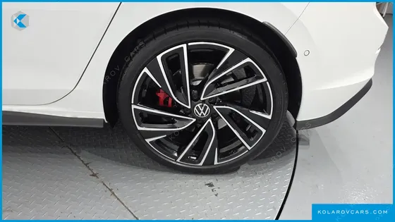 VOLKSWAGEN GOLF 2.0 GTI