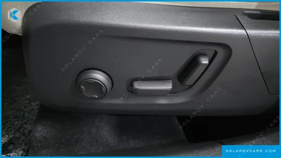 VOLVO XC40 B4 ULTIMATE BRIGHT