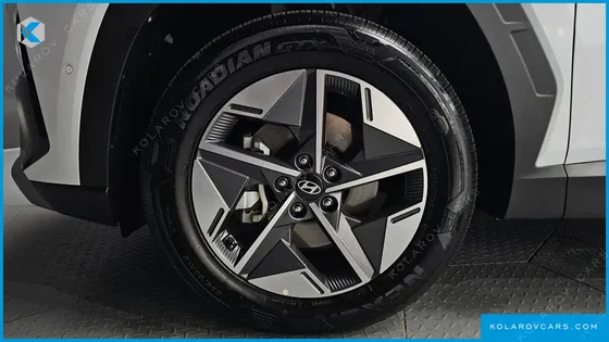 HYUNDAI TUCSON GASOLINE 1.6 TURBO 2WD